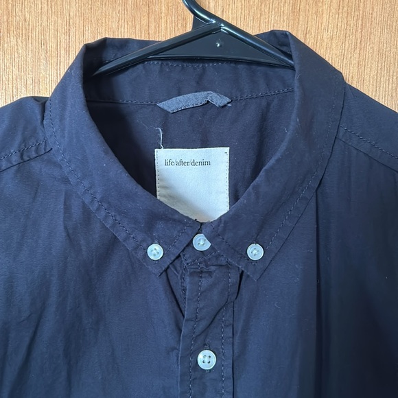 EUC short-sleeved black button down with pocket on left chest. - Picture 5 of 5
